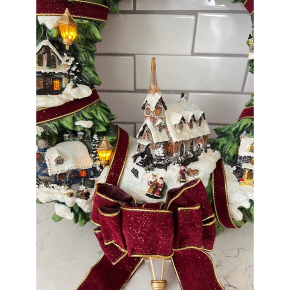 Thomas Kinkade Illuminated "Christmas Village" Wreath - Picture 2 of 12